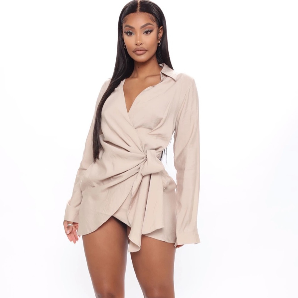 SOLD!!! It’s happy hour mini dress